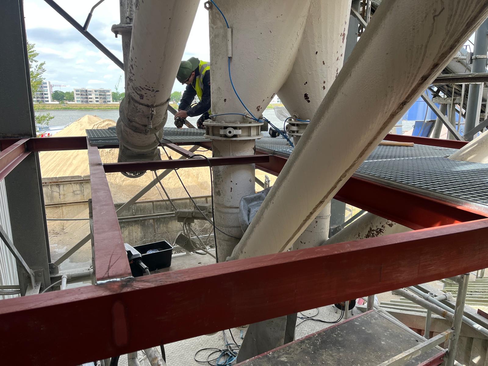 Stalen constructie in gebouw